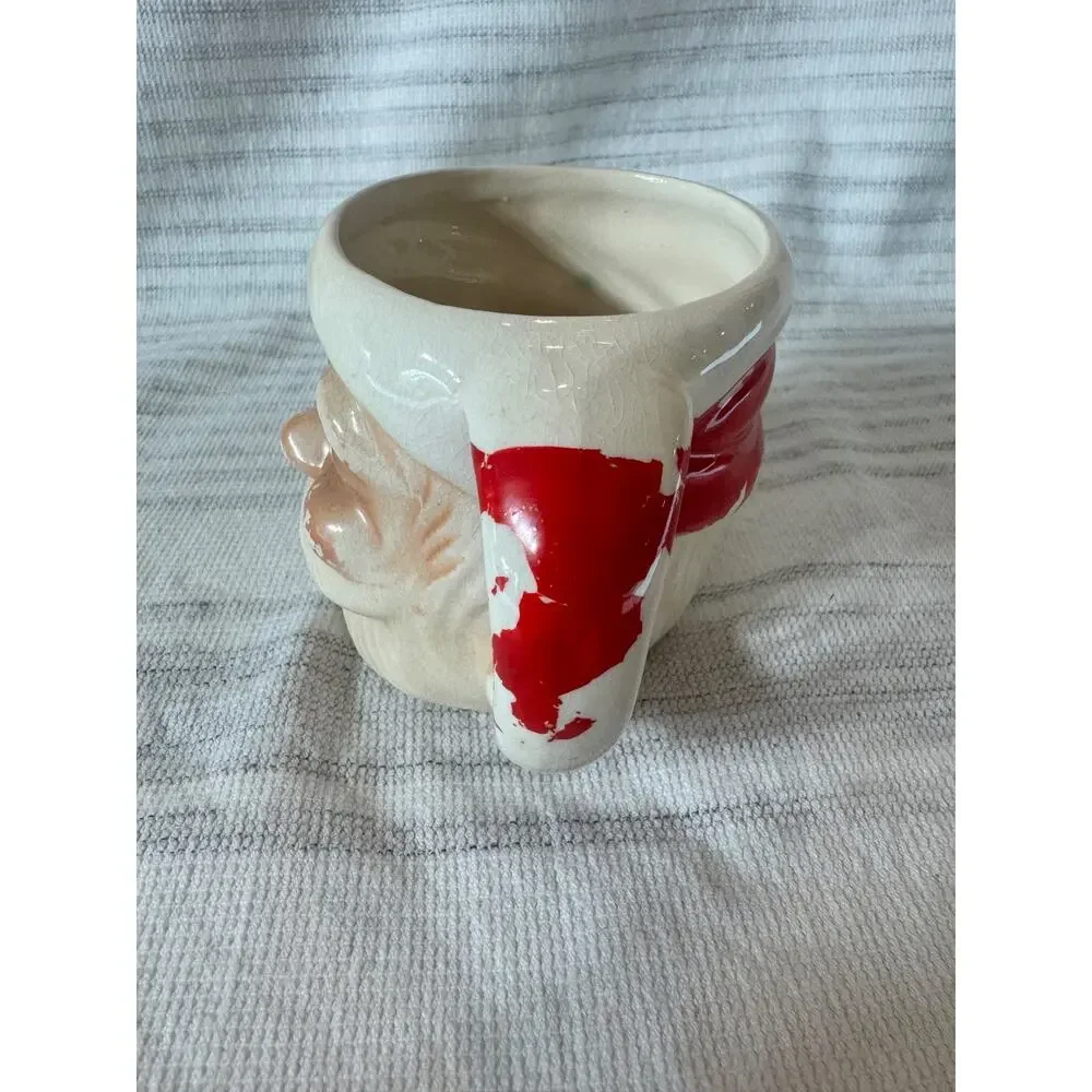 Vintage Santa Mug 1960-1970s, Crazed Finish and Chippy-Goodness Paint Christmas - Picture 2 of 8